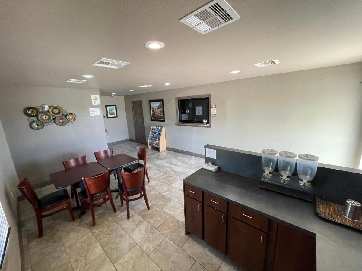 Western Inn West Columbia Ngoại thất bức ảnh